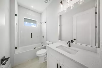 1123 NW 40th Pl, Cape Coral, FL 33993 - Photo 22