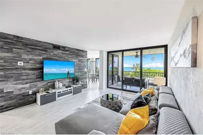 10475 Gulf Shore Dr #112, Naples, FL 34108 - Photo 1