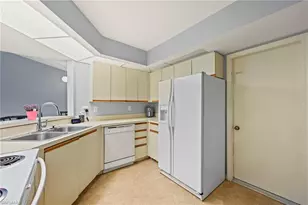 1566 Trafalgar Ln, Naples, FL 34116 - Photo 18