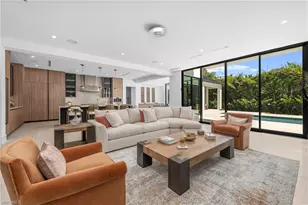 1800 Crayton Rd, Naples, FL 34102 - Photo 6