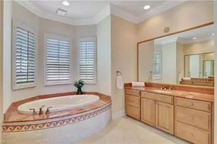 1380 Marlin Dr, Naples, FL 34102 - Photo 22