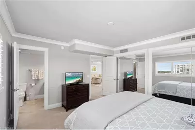 9051 Gulf Shore Dr #PH3, Naples, FL 34108 - Photo 26