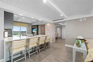 9051 Gulf Shore Dr, Naples, FL 34108 - Photo 12