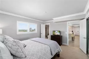 9051 Gulf Shore Dr, Naples, FL 34108 - Photo 24