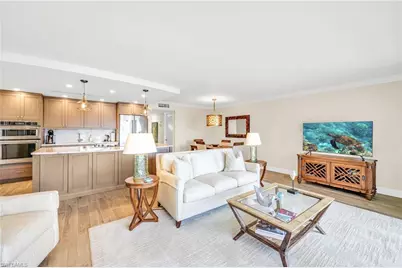 222 Harbour Dr #310, Naples, FL 34103 - Photo 2
