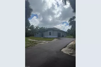 2863 52nd Ave NE, Naples, FL 34120 - Photo 6