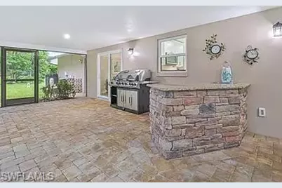 4135 Yarmouth Ct, North Fort Myers, FL 33903 - Photo 10