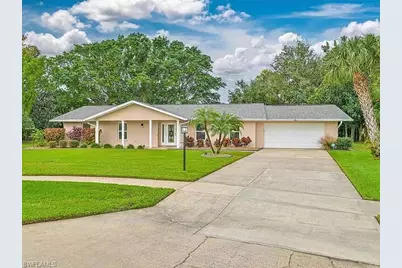 4135 Yarmouth Ct, North Fort Myers, FL 33903 - Photo 2