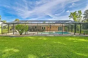 4135 Yarmouth Ct, North Fort Myers, FL 33903 - Photo 6