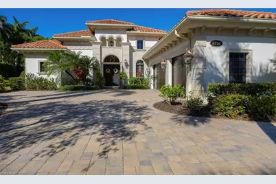 8556 Majorca Ln, Naples, FL 34114 - Photo 2