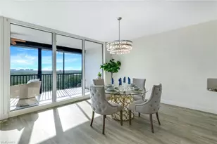 455 Cove Tower Dr, Naples, FL 34110 - Photo 20