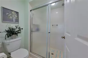 13924 Southampton Dr, Bonita Springs, FL 34135 - Photo 12