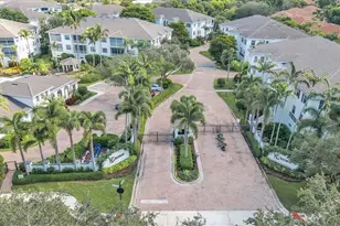 749 Bentwater Cir, Naples, FL 34108 - Photo 48