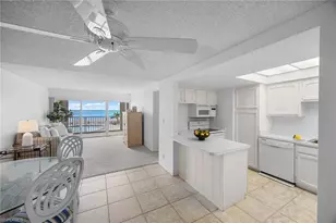 3443 Gulf Shore Blvd N, Naples, FL 34103 - Photo 4