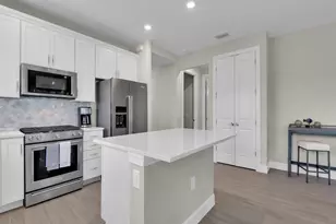 11694 Canal Grande Dr, Fort Myers, FL 33913 - Photo 10