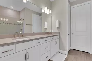 11694 Canal Grande Dr, Fort Myers, FL 33913 - Photo 20