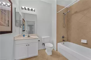 4884 Hampshire Ct, Naples, FL 34112 - Photo 14