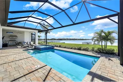 11401 Venetian Lagoon Dr, Fort Myers, FL 33913 - Photo 32