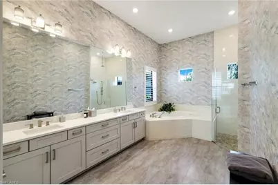 11401 Venetian Lagoon Dr, Fort Myers, FL 33913 - Photo 16