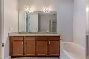 7738 Bristol Cir, Naples, FL 34120 - Photo 22