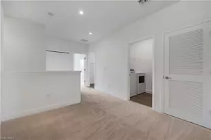 7549 Carnegie Way, Naples, FL 34119 - Photo 12