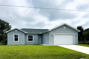 425 Mercedes Ct, Lehigh Acres, FL 33972 - Photo 1