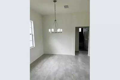 425 Mercedes Ct, Lehigh Acres, FL 33972 - Photo 2