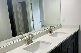 425 Mercedes Ct, Lehigh Acres, FL 33972 - Photo 8