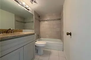 4900 Biscayne Dr, Naples, FL 34112 - Photo 6