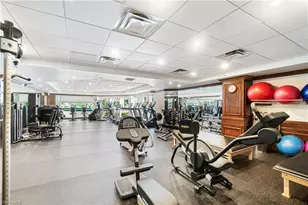 4021 Gulf Shore Blvd N, Naples, FL 34103 - Photo 30