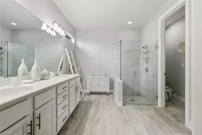 7209 Wilton Dr, Naples, FL 34109 - Photo 12