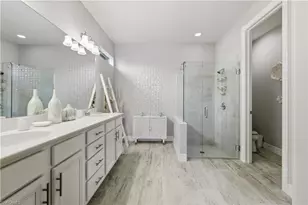 7209 Wilton Dr, Naples, FL 34109 - Photo 12