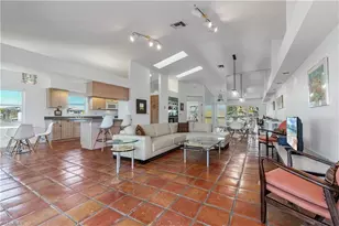 27189 Gasparilla Dr, Bonita Springs, FL 34135 - Photo 8