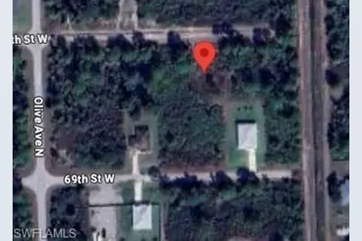 3105 70th St W, Lehigh Acres, FL 33971 - Photo 1