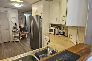 45 Aquamarine Ave, Naples, FL 34114 - Photo 18