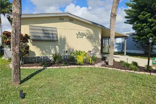 45 Aquamarine Ave, Naples, FL 34114 - Photo 2