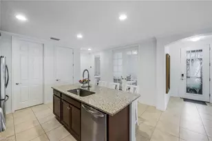 14795 Edgewater Cir, Naples, FL 34114 - Photo 10