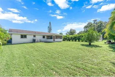 2149 Tropic Ave, Fort Myers, FL 33905 - Photo 2