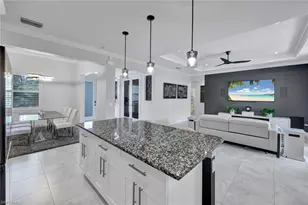 2552 52nd Ave NE, Naples, FL 34120 - Photo 14