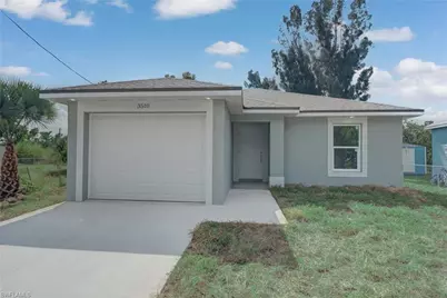 3510 S Grimsley Ct, Fort Myers, FL 33916 - Photo 2