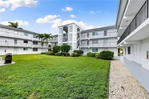 5 High Point Cir W, Naples, FL 34103 - Photo 30