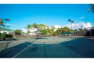 425 Cove Tower Dr, Naples, FL 34110 - Photo 24