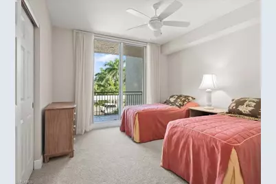 425 Cove Tower Dr #304, Naples, FL 34110 - Photo 14