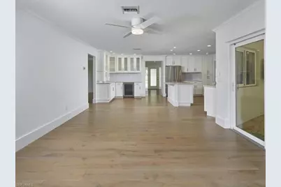 4916 Crayton Rd, Naples, FL 34103 - Photo 14