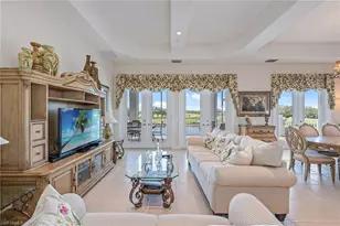 550 Avellino Isles Cir, Naples, FL 34119 - Photo 4