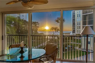 3483 Gulf Shore Blvd N #105, Naples, FL 34103 - Photo 8