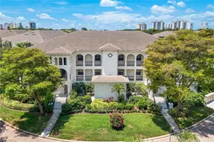795 Bentwater Cir, Naples, FL 34108 - Photo 2