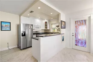 520 99th Ave N, Naples, FL 34108 - Photo 12