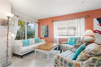 520 99th Ave N, Naples, FL 34108 - Photo 4