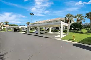 2300 Carrington Ct, Naples, FL 34109 - Photo 26
